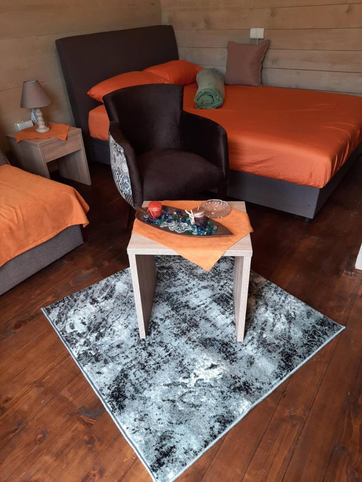 Mali Raj Apartmani Cetinje Kültér fotó