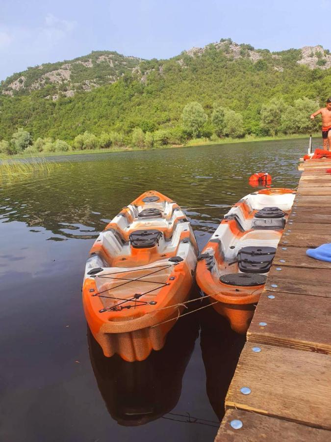 Mali Raj Apartmani Cetinje Kültér fotó