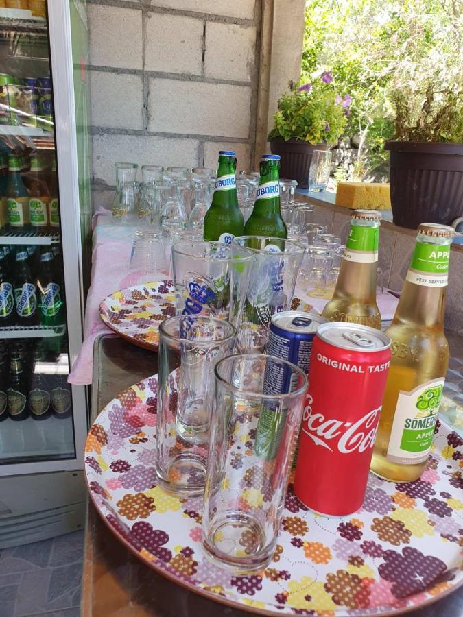 Mali Raj Apartmani Cetinje Kültér fotó